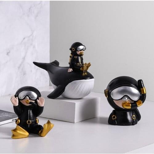 Home Decoration Accessories Modern Diver Miniature Figurines Creative Cute Souvenirs Home Decor Desk Decoration Resin People
