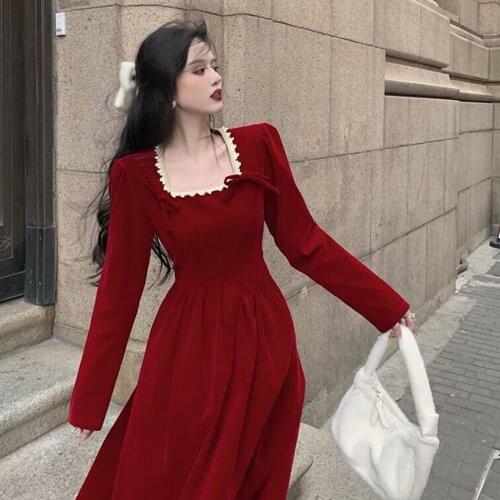 Early Autumn French Female Retro Red Velvet Hepburn Style Square Neck Dress Lace Bow Sweet Waist Slim Temperament Fairy Dress