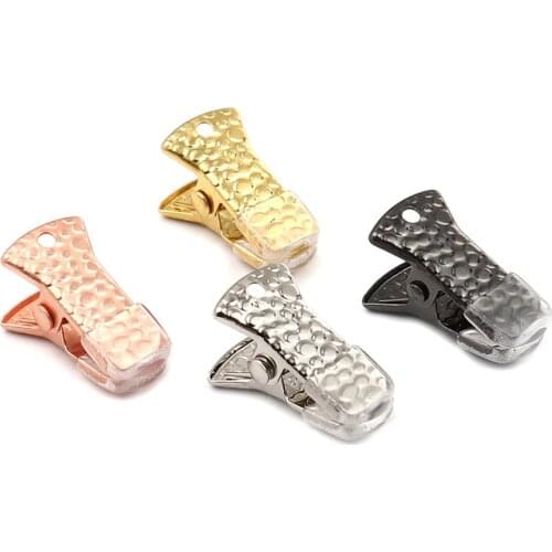 Doreen Box Carved Pattern Silicone Iron Clips Jewelry Findings Gun Black Silver Color Clip 20x10mm ,10PCs