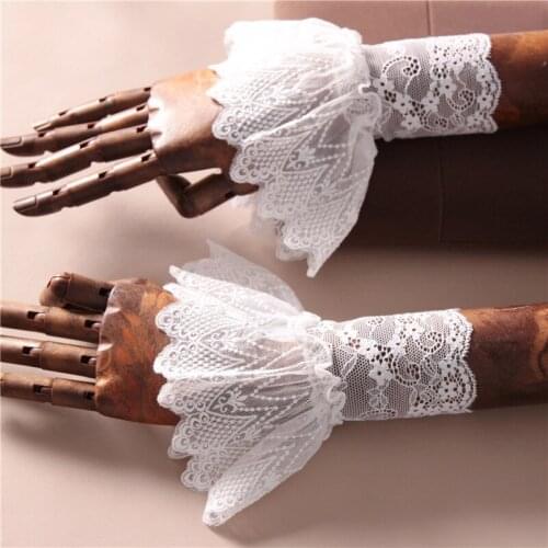 2020 New womens sweater with white lace and ruffled fake cuffs and fake sleeves for women