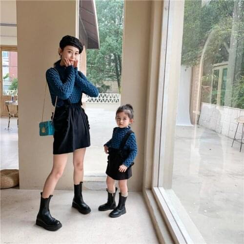 New Fashion Pleated Solid Ruched 2 to 9Y Spring Autumn Mummy Daughter T Shirt Family Matching Outfits Mom Girls Tee Clothes