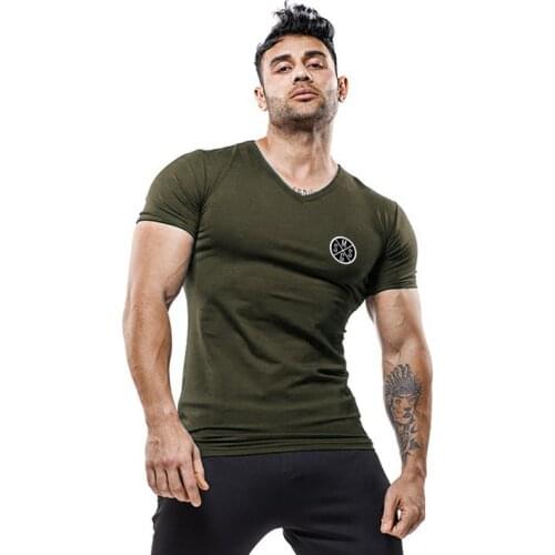Mens Fashion V Neck Short Sleeve T shirt Cotton Slim Sports Tee Shirt Bodybuilding Clothing Fitness Workout Summer Gym T-shirt