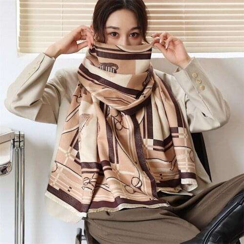 New Winter Cashmere Scarf Women Warm Pashmina Large Shawls Lady Design Printed Wraps Thick Blanket Bufanda Scarves Stoles 2021