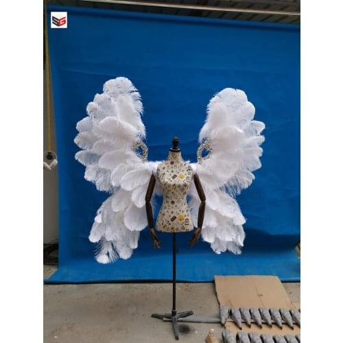 High quality Ostrich feather handicrafts white Angel Wings Birthday Wedding Room Party Decoration