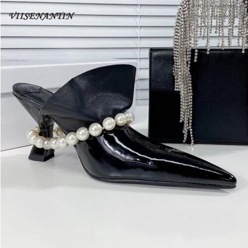 2021 summer new fashionable zebra pattern pointed slippers women high heel pearl chain thick heel half slippers women