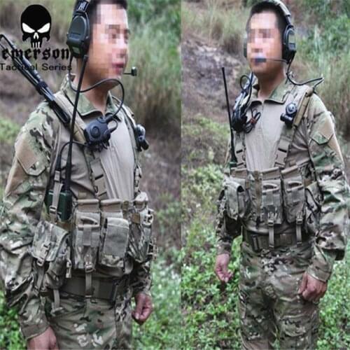EMERSONGEAR Airsoft Training Clothing Combat Shirt Pants with Elbow Knee Pads Multicam Camouflage Suit Hunting Uniform EM2725