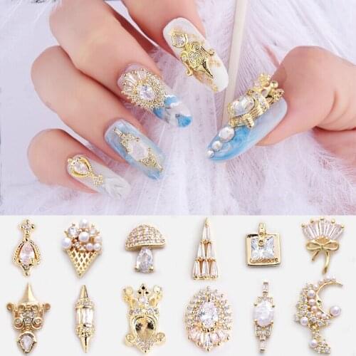10 Pcs Noble Charm Alloy Zircon Crystal 3D Nail Art Decorations Golden Classical Luxury Jewelry Manicure Design Ornaments
