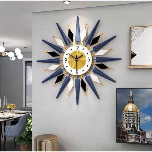 Light Luxury European Style Wall Clock Decoration Clock Home Living Room Atmosphere Stylish Wall Clock