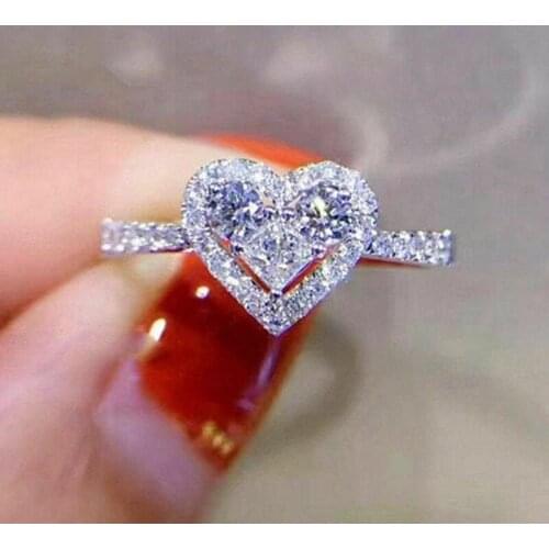 New Bling Bling Womens Wedding Rings With Heart Cubic Zirconia Crystal Shiny Accessories for Party Jewelry Statement Ring