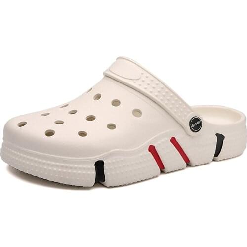 2021 Men Sandals Women Summer Hole Shoes EVA Clogs Girl Boy Lovers Garden Blue Beach Flat Sandals Slippers