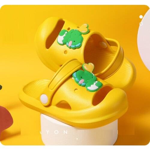 Childrens Cartoon Cute Boys And Girls Baby Non-slip Soft-soled Slippers Beach Shoes Baby Toddler Soft Indoor Slippers Children