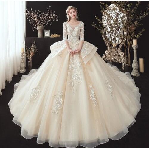 Champagnes Half Sleeves Lace Appliques Ball Gown Bridal Custom Made Luxury Crystals Beaded Puffy Tulle Bohemian Wedding Dresses