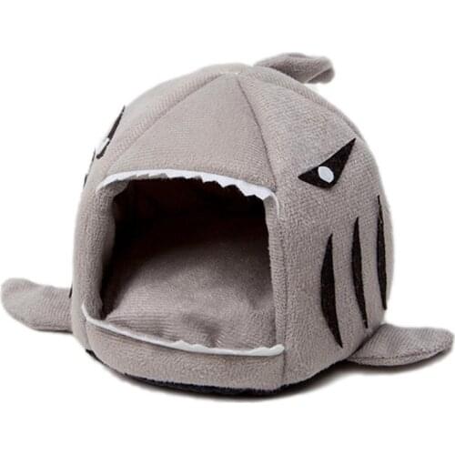 Creative Shark Shaped Plush Warm Hamster Nest Cage Guinea Pig Sleeping Bed Small Pet Ferret Gerbils Sleeping Cave For Winter