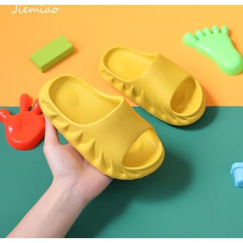 JIEMIAO Children Slippers Boys Girls Beach Sandals Summer Shoes for Kids EVA Non-slip Cute Soft Indoor Bathroom Slides Baby Shoe
