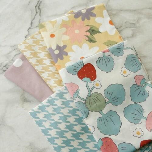 160x50cm Strawberry Grid Spot Pastoral Style Twill Cotton Sewing Fabric, Making Dress Childrens Clothing Bedding DIY Cloth