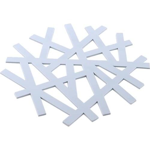 Snowflake Heat-resistant Non-slip Placemat Mat Coaster Pad Dinner Table Decor