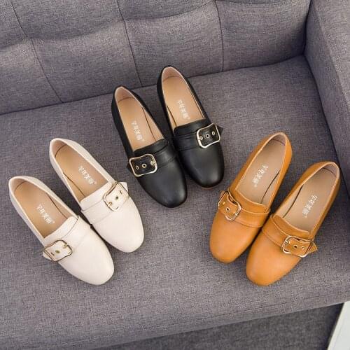 2019 new womens shoes wild square head thick with large size 40-43 yards small leather shoes with grandma shoes shoes