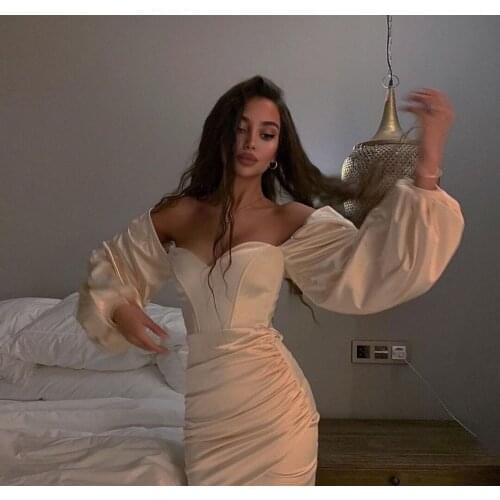 Elegant Long Sleeve Satin V-Neck Evening Dresses Champagne Zipper Back Pleated Formal Party Dress for Women