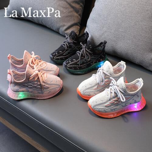 Size 21-30 Children LED Shoes for Boys Glowing Sneakers for Baby Girls Toddler Shoes with Light up sole Luminous Sneakers tenis