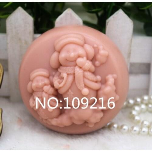 New Product!!1pcs Two Small Snowman (zx160) Silicone Handmade Soap Mold Crafts DIY Mould