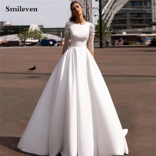 Smileven Elegant Satin Wedding Dresses 3/4 Sleeve 3D Flower Bridal Gowns Muslim Wedding Gown Covered Back Vestido de novia 2021