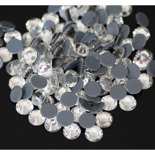 Hot Fix Rhinestones Iron On Rhinestones For Clothes High Quality SS12 SS16 SS20 SS30 Glass Crystal Clear Hot Fix Stone