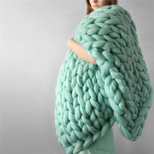 Handmade Knitted Chunky Merino wool Yard Blanket Nordic Thick Luxury Warm Soft Woven Blanket