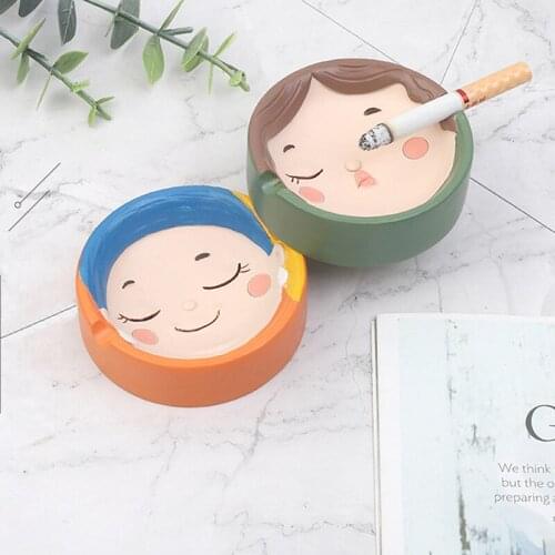 Celebrity Ashtray-Girl Portable Eco-friendly Resin Home Decoration Newest