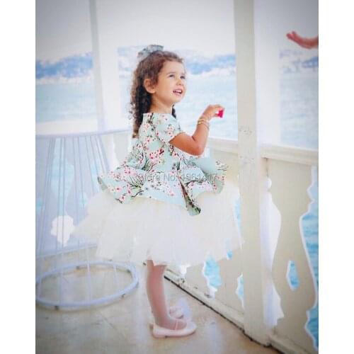 2020 New Lovely Baby Birthday Party Gowns with Flower Bow First Communion Gowns Girls Pageant Gowns