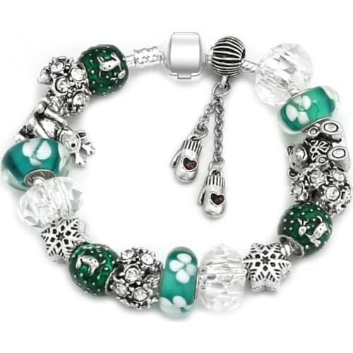 2018 winter new product Christmas series snowflake bear shape alloy green crystal beads delicate glove pendant bracelet jewelry