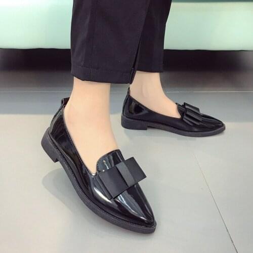 Spring Autumn Flats Women Shoes Bowtie Loafers Patent Leather Elegant Low Heels Slip On Footwear Female Pointed Toe Thick Heel