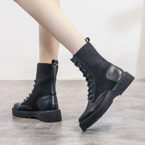 Martin boots female 2019 autumn and winter new thick bottom short tube fight plus velvet warm boots flat single boots large size