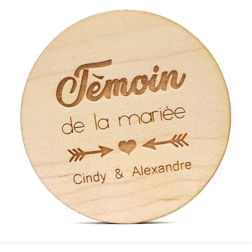 Engraved Rustic Christening Wooden Wine Charm Custom Bride Baptism Wood Label Wedding Round Favor Gifts Wood Tags