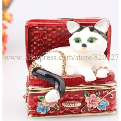 Little Cat Siting on Square Hinged Metal Jewelry Box Retro Vintage Decor Casket Decorations for Home