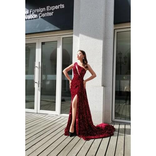 Red Gowns Fashion Ladies Bling Bling Belt Long Slit Eveningdress Luxury Dress For Wedding Party Formal Dresses