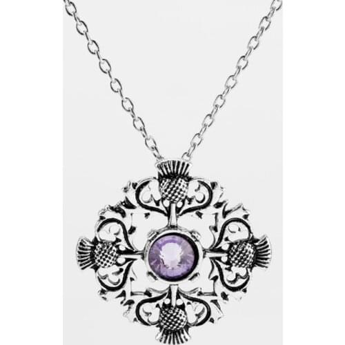 Je Suis Prest Outlander Dear Scottish Kilt Necklace Stag Fraser Stag Jamies Running Stag Deer Pendant Necklace 1