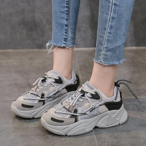 2020 Women Chunky Sneakers Vulcanize Shoes Korean Fashion New Female Black White Platform Thick Sole Running Casual Shoe Woman