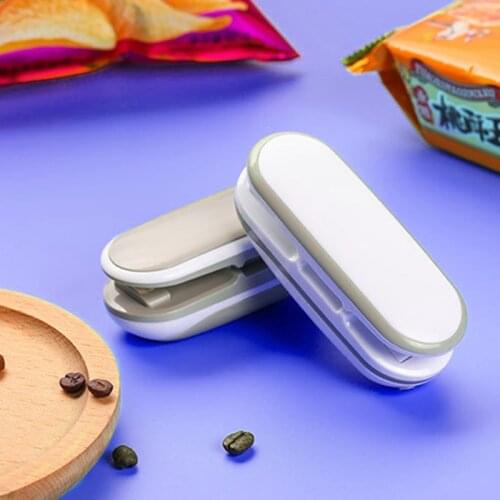 Mini Bag Sealer Chip Bag Sealer Handheld Heat Sealer Food Storage Snack Fresh Mini Portable Sealer Kitchen Supply can CSV