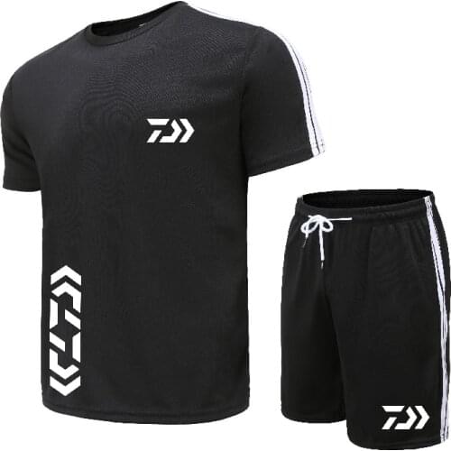 2021 Summer New DAIWA Korean Version The Trend Mens Suit Round Neck Print T-Shirt Personalized Tie 5 Points Shorts Sports Suit