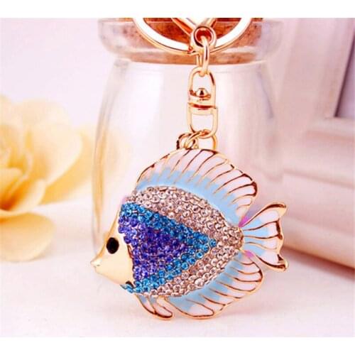 2021 New Fashion Key Ring Animal Crystal Keychain Bag & Car Cute Colorful Tropical Fish Keyring Key Chain Car Accessory