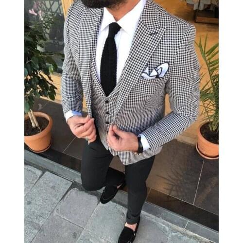 Handsome Groomsmen Peak Lapel Groom Tuxedos Mens Wedding Dress Man Jacket Blazer Prom Dinner (Jacket+Pants+Tie+Vest) A012