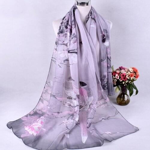 2020 FAL/WIN Magpie primula flower chiffon scarf silk square hijab cool shawl ladies foulard femme Scarves hair bufanda mujer