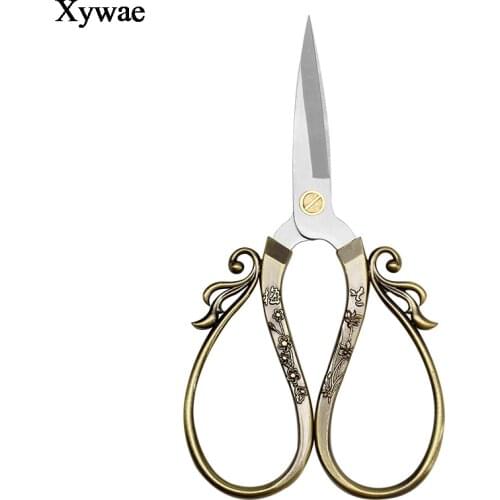 Vintage Scissors Stainless Steel Paper Cutting Scissors Retro Needlework Sewing Scissors Durable Embroidery Tailor Shears Tools