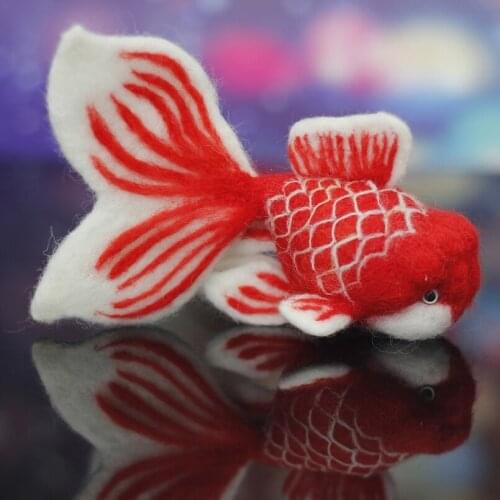 Small Goldfish Needle Felting Kit for Beginner, Craft Kits, Handicraft Felt, Wool Felt Kit, Creativity Kit, English Manual