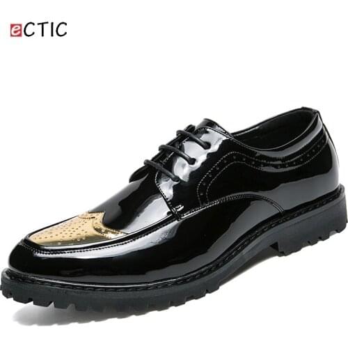 Ectic Carve Patent Leather for Men Causal Vintage Fashion Shoes Rubber Sole Lace up Adult Brogue Hollow out Shoes Drop Shipping