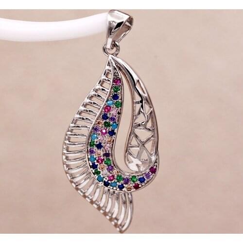 Trendy Gold Plated Oval Pendant With Pearl White Zirconia Copper For Women Girls Fashion Jewelry Accessories Gift