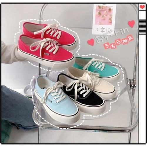 Lace-up Casual Shoes Women Sneakers Canvas Shoes Womens Fashion Flats Female Athletic Sneakers Ins Hot Tenis Feminino