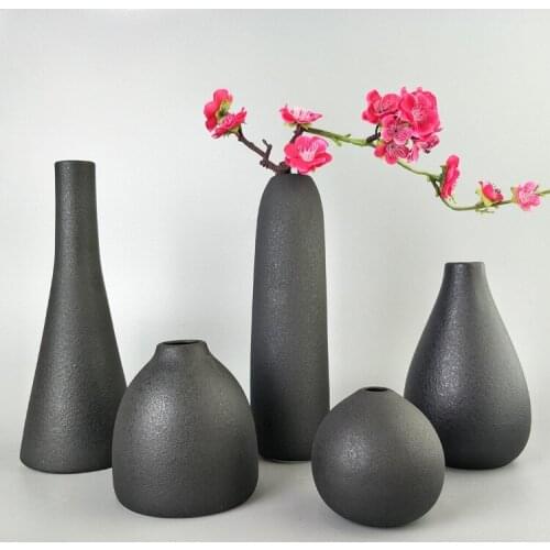 Frosted black and white ceramic vase crafts ornaments simple European retro Mediterranean matte decorative vase home decor