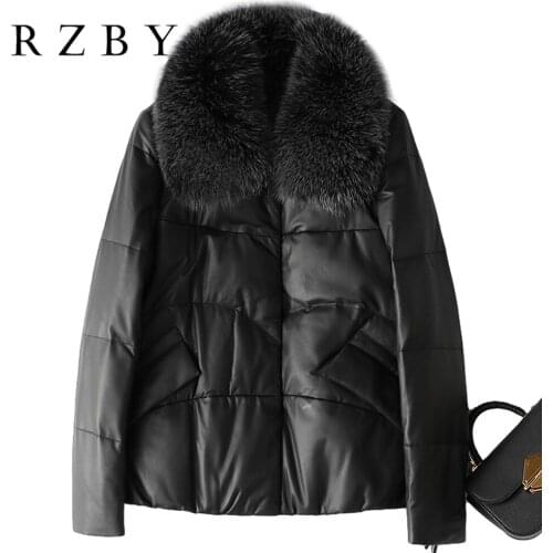 Winter Sheepskin Coats Women Down Leather Chaqueta Female Raccoon Fur Collar Leather Slim Jacket Casaco Feminine RZBY207