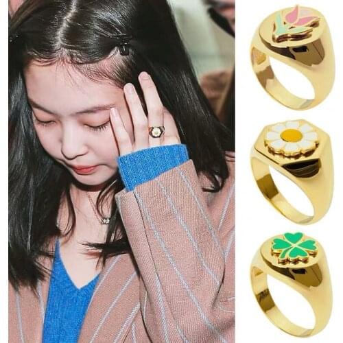 Trend Y2K Fashion Small Daisy Rings for Women Creative Vintage Love Tulip Flower Artistic Design Ring Female Jewelry Wholesale